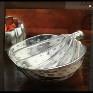 🌟🌟🌟Pumpkin Serving Bowl w/ Spreader. 🌟🌟🌟